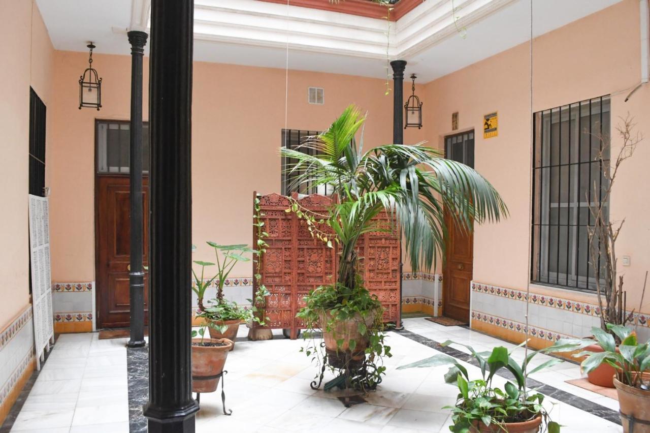 Apartamento Descalzos Sevilha Exterior foto