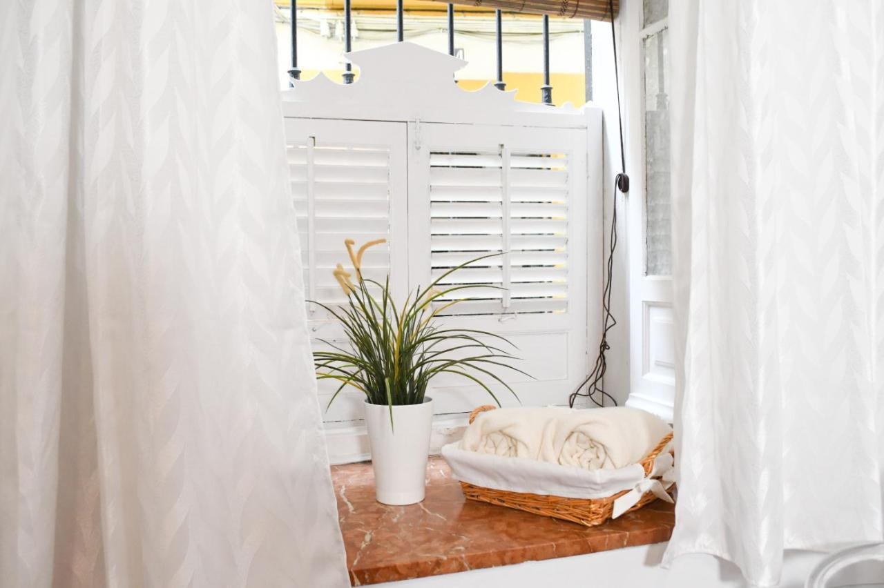 Apartamento Descalzos Sevilha Exterior foto