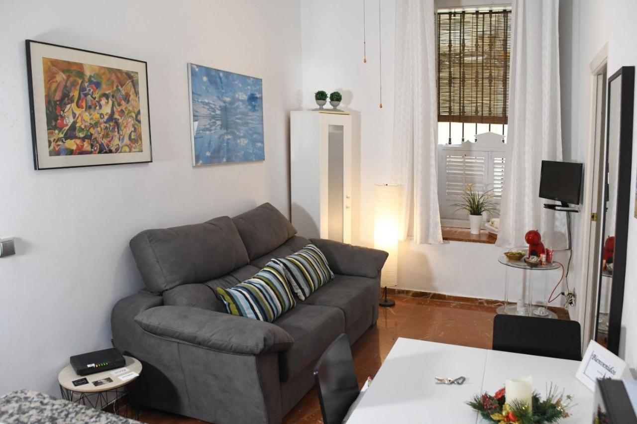 Apartamento Descalzos Sevilha Exterior foto